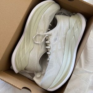 Asics Superblast 2 in Lake Grey / White Sage Men Running Sneaker